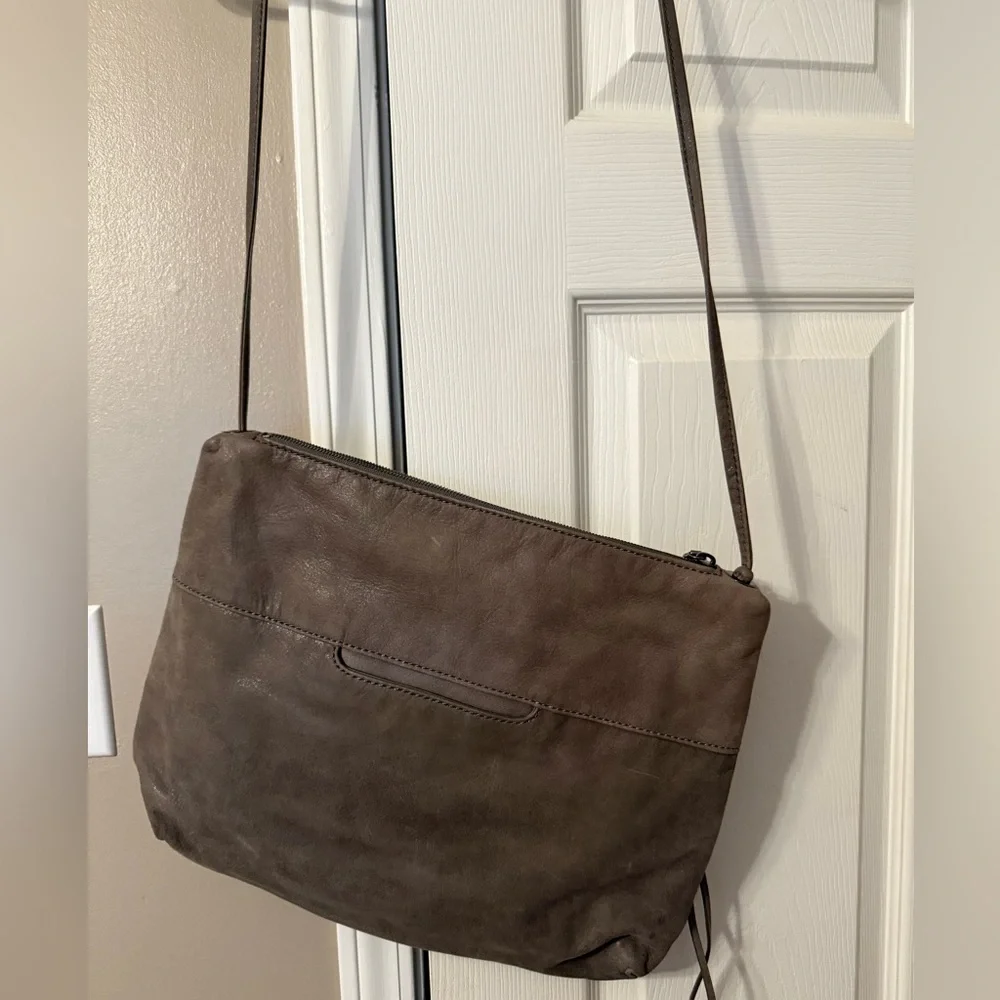 HOBO purse - Picture 2 of 6